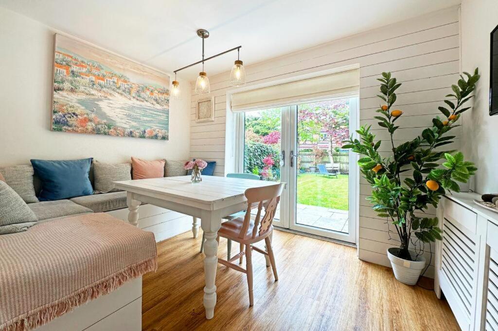 Bluebell House Home In Country Village. Nec/Stratford/Birmingham 솔리헐 외부 사진